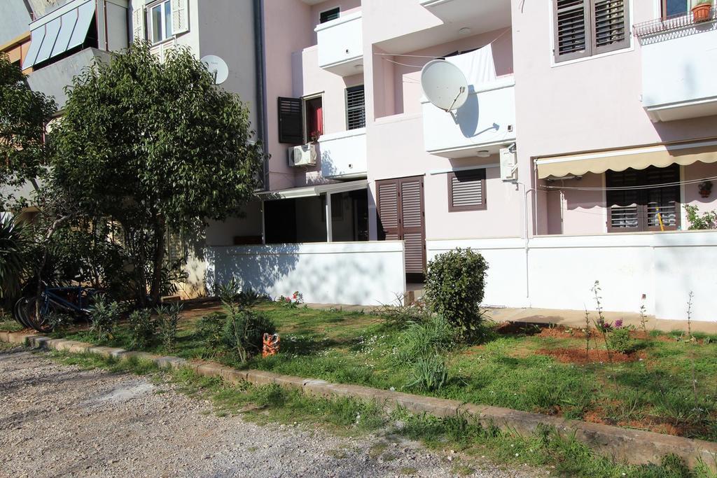 Apartment Ilinovic Rovinj Eksteriør bilde